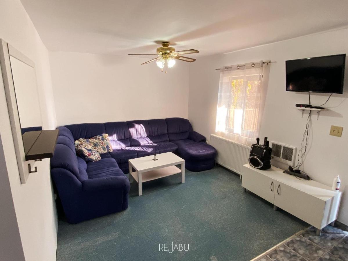 Cabana Rejabu Taut Extérieur photo