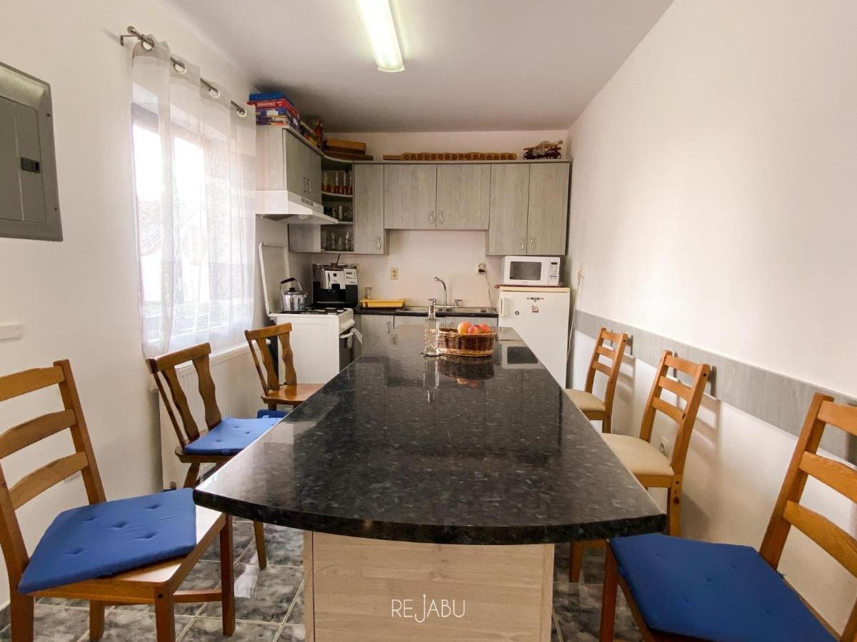 Cabana Rejabu Taut Extérieur photo